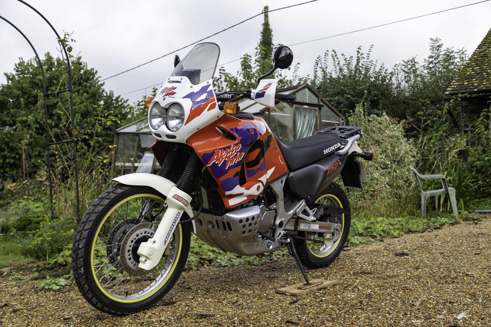 Africa twin deals honda 750