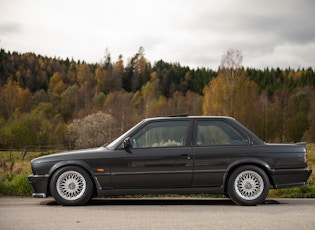 1987 BMW (E30) 325I - M-Technic Pack I