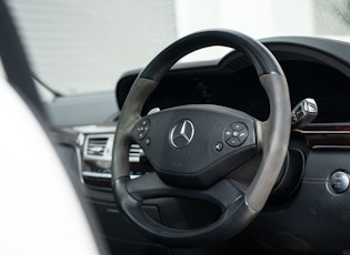 2012 Mercedes-Benz (W221) S63 AMG L
