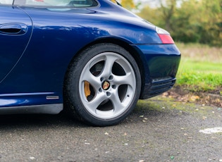 2002 Porsche 911 (996) Carrera 4S - Manual