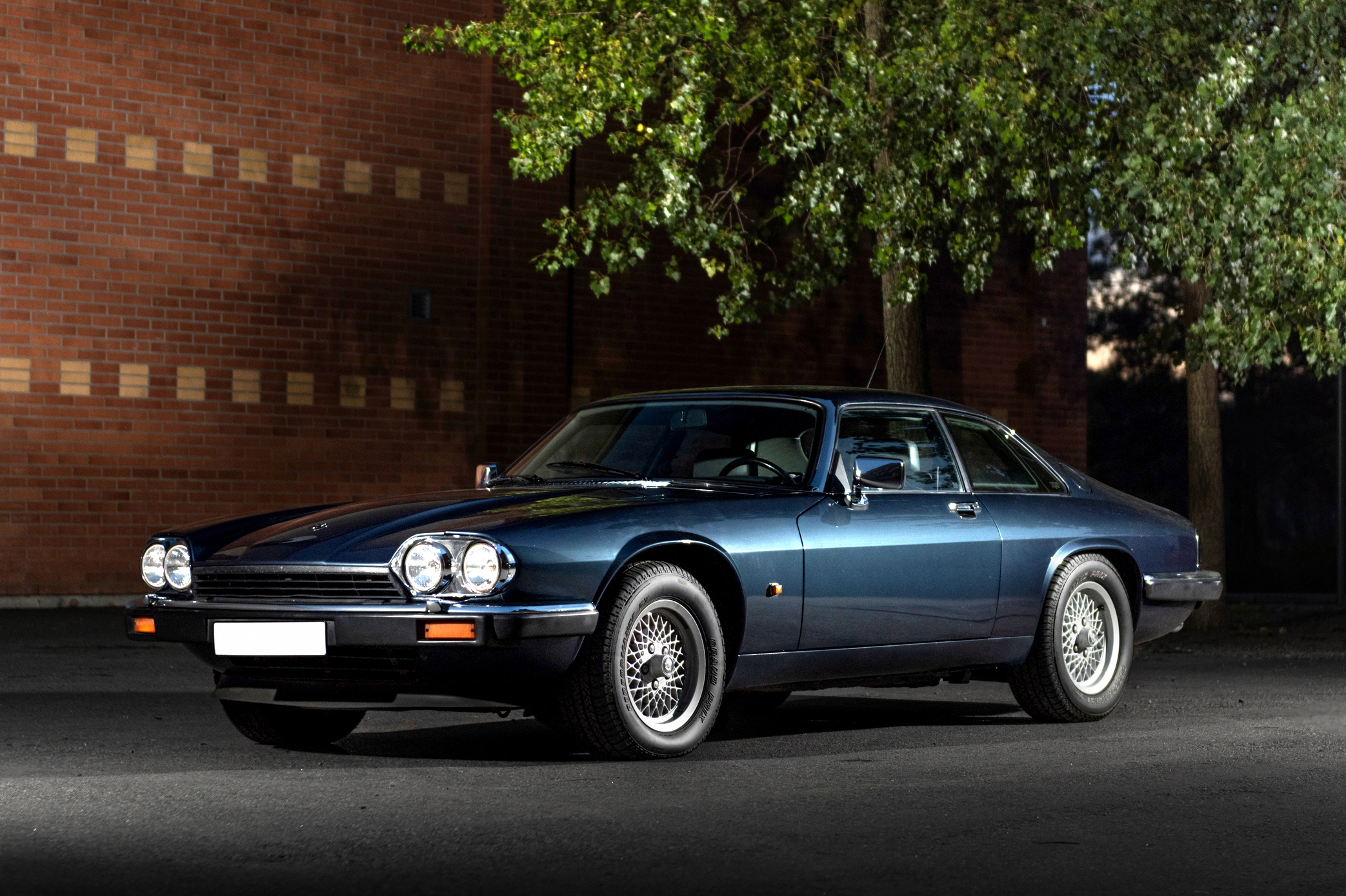 1992 Jaguar XJ-S V12 Coupe for sale by auction in