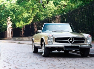 1971 Mercedes-Benz 280 SL Pagoda