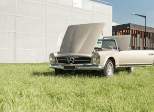 1971 Mercedes-Benz 280 SL Pagoda