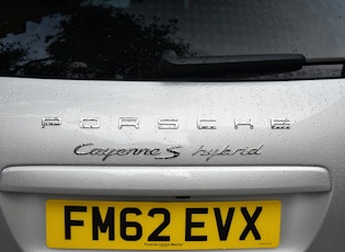 2013 Porsche Cayenne S Hybrid – 32,400 miles 