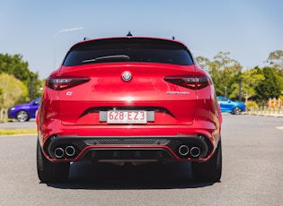 2018 Alfa Romeo Stelvio Quadrifoglio