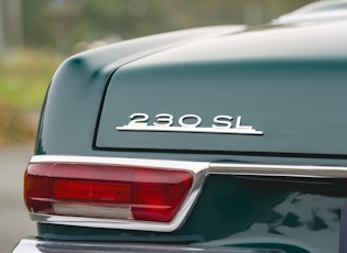 1966 Mercedes-Benz 230 SL Pagoda