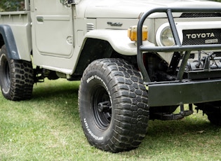 1975 Toyota HJ45 Land Cruiser - Pick Up