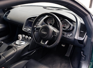 2009 Audi R8 V8 - Manual