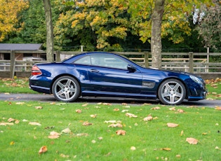 2009 Mercedes-Benz (R230) SL63 AMG