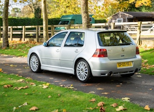 2003 Volkswagen Golf (MK4) R32