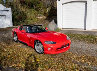 1994 Dodge Viper RT/10 Roadster - 9,380 Km