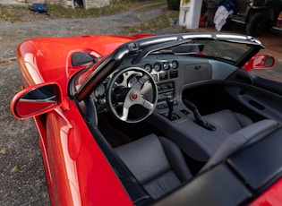 1994 Dodge Viper RT/10 Roadster - 9,380 Km