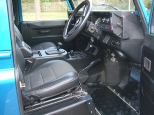 2004 Land Rover Defender 90 300 TDI
