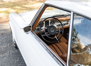 1969 Mercedes-Benz 280 SL Pagoda