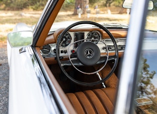 1969 Mercedes-Benz 280 SL Pagoda