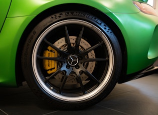 2017 Mercedes-AMG GT-R - 1,705 km
