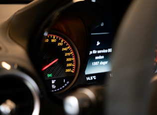 2017 Mercedes-AMG GT-R - 1,705 km