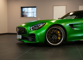 2017 Mercedes-AMG GT-R - 1,705 km