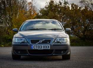 2003 Volvo V70 R