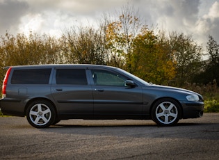 2003 Volvo V70 R