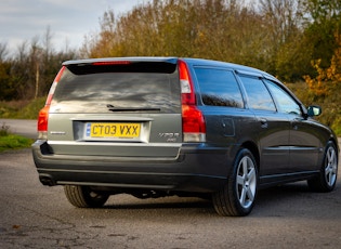 2003 Volvo V70 R