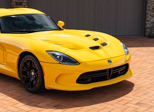 2013 Dodge SRT Viper - 2,558 KM