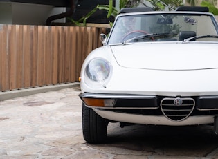 1975 Alfa Romeo 2000 Spider