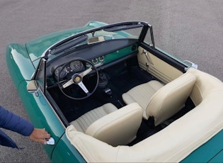 1969 Alfa Romeo Spider Duetto - VAT Q