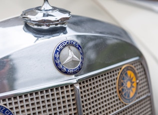 1954 Mercedes-Benz (W186) 300b Saloon 
