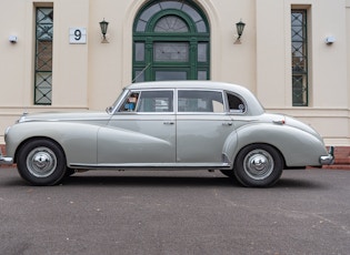 1954 Mercedes-Benz (W186) 300b Saloon 