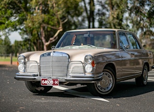 1972 Mercedes-Benz (W108) 280 SE 3.5 V8 