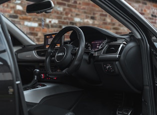 2014 Audi (C7) RS6 Avant