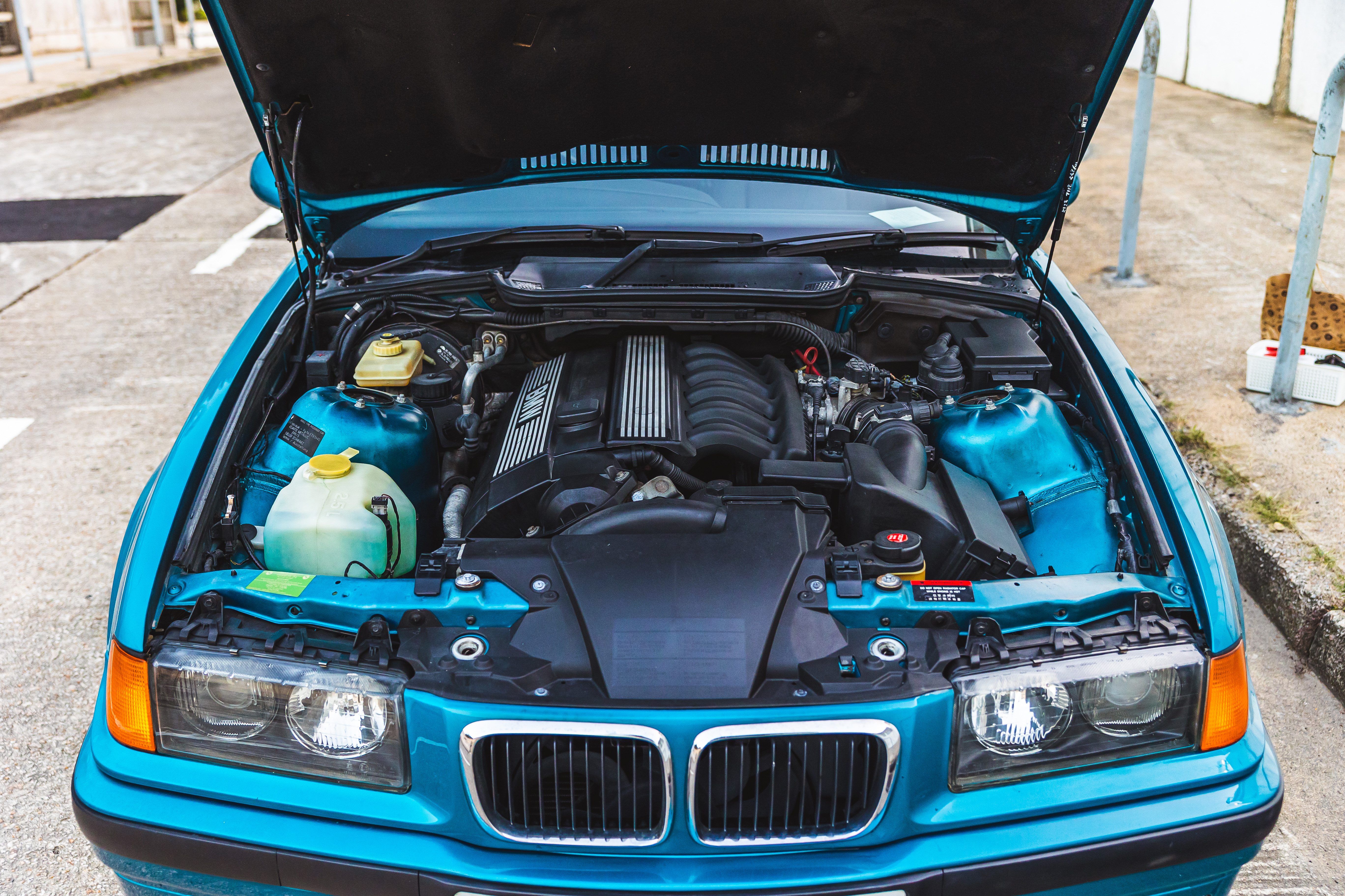 アスカルブルー36 1997 BMW (E36) 328i Cabriolet - HK Registered for sale by