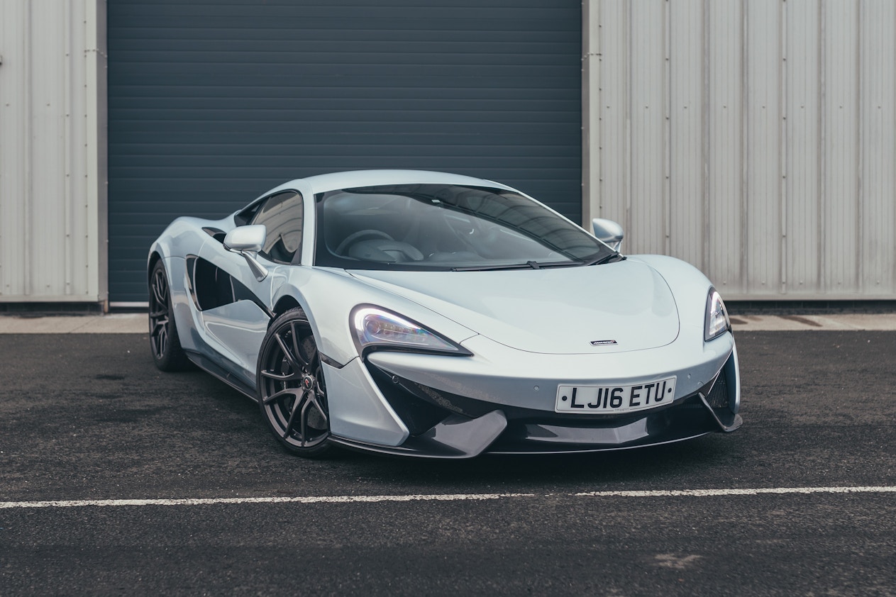 2016 McLaren 570S