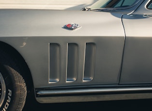 1965 Chevrolet Corvette Stingray (C2) 