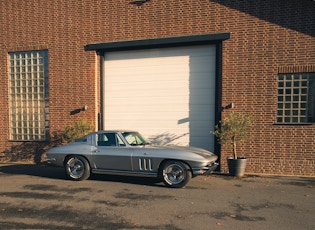 1965 Chevrolet Corvette Stingray (C2) 