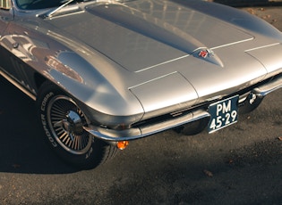 1965 Chevrolet Corvette Stingray (C2) 