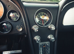 1965 Chevrolet Corvette Stingray (C2) 