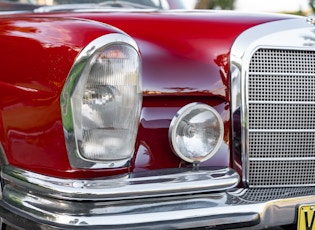 1961 Mercedes-Benz (W111) 220 SEB Cabriolet