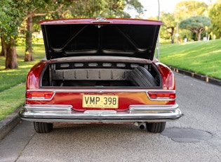 1961 Mercedes-Benz (W111) 220 SEB Cabriolet