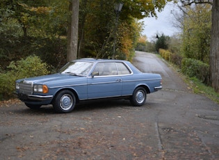 1981 Mercedes-Benz (C123) 230 CE