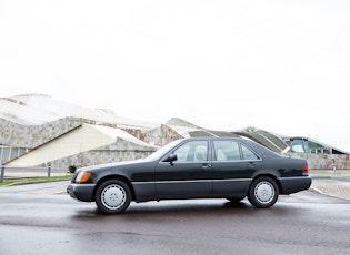 1991 Mercedes-Benz (W140) 300 SE