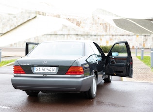 1991 Mercedes-Benz (W140) 300 SE