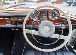 1965 Mercedes-Benz (W111) 220 SEB Coupe 