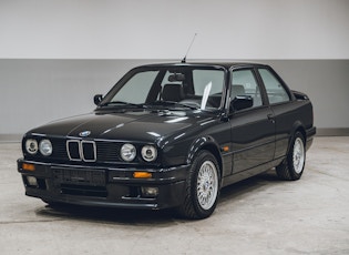 1990 BMW (E30) 320IS