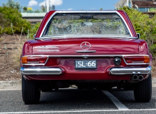 1966 Mercedes-Benz 230 SL Pagoda