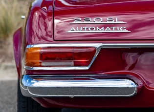 1966 Mercedes-Benz 230 SL Pagoda