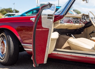 1966 Mercedes-Benz 230 SL Pagoda