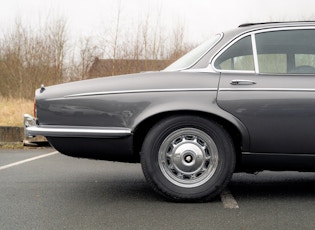 1973 Jaguar XJ12 V12