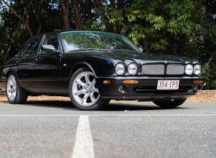 2002 Jaguar XJR